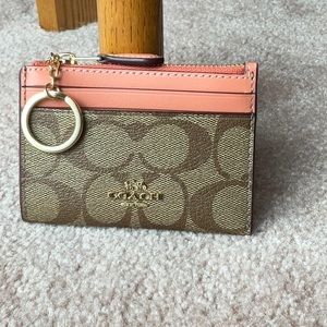 NWT Coach Mini Skinny Signature ID Case Khaki & Light Coral Style No. 88208